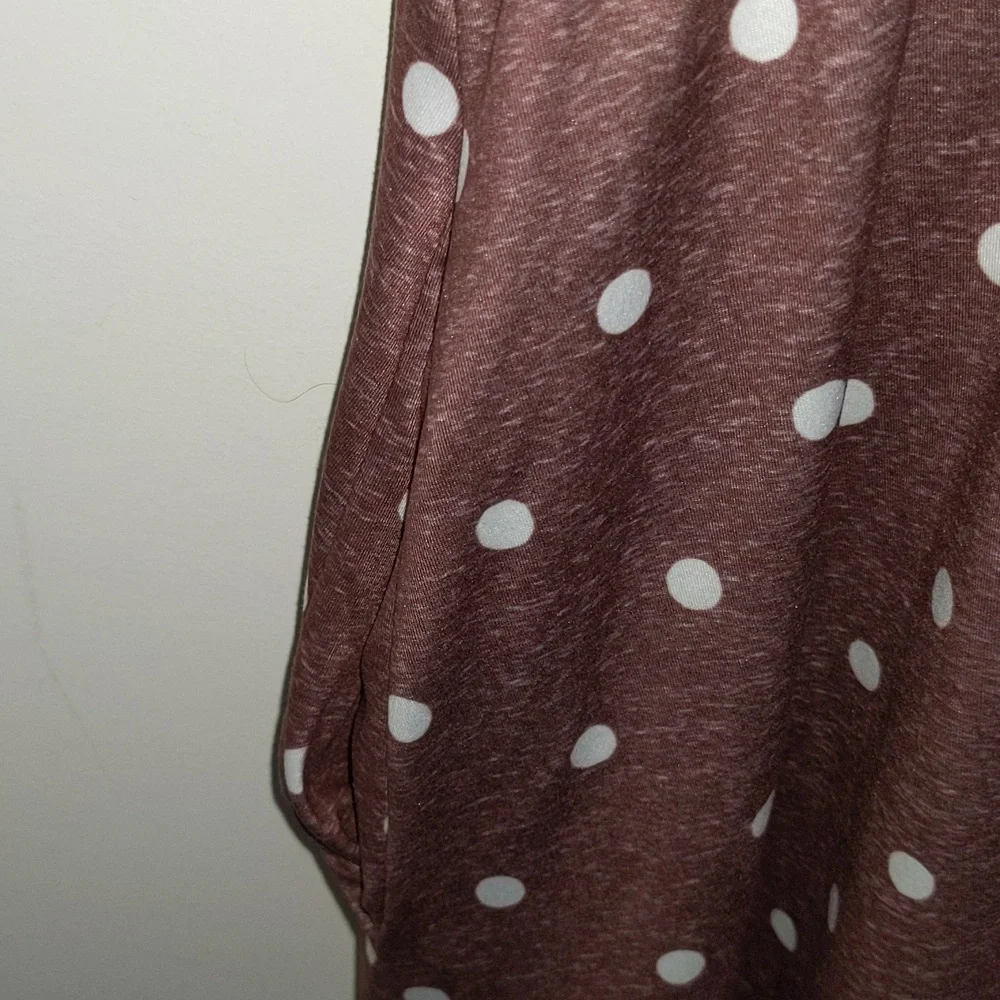 La la la Women's Size M Short Sleeve Polka Dot One Piece Popover Dress w/Pockets - Picture 3 of 10